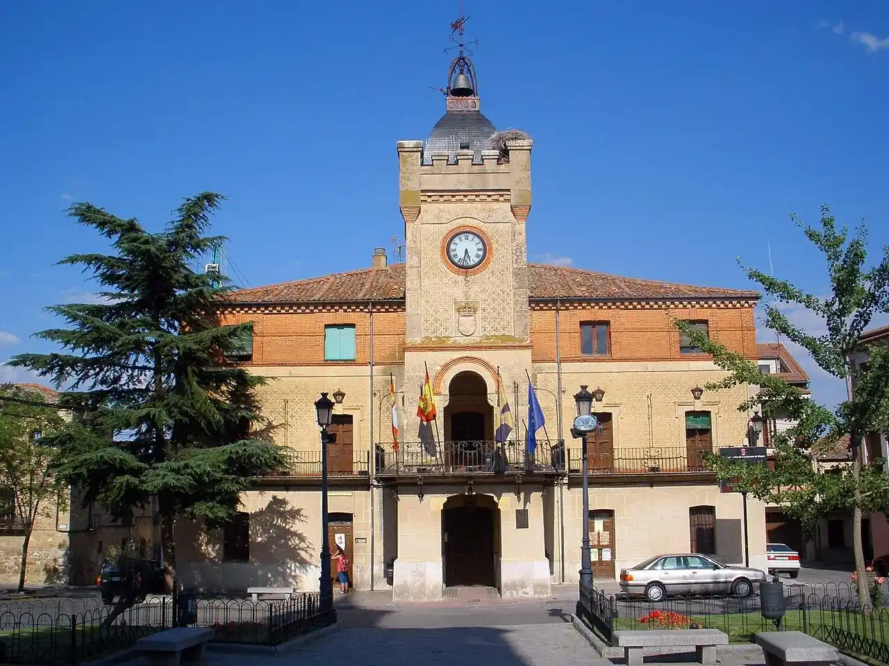 Empresa de mudanzas en Carbonero el Mayor